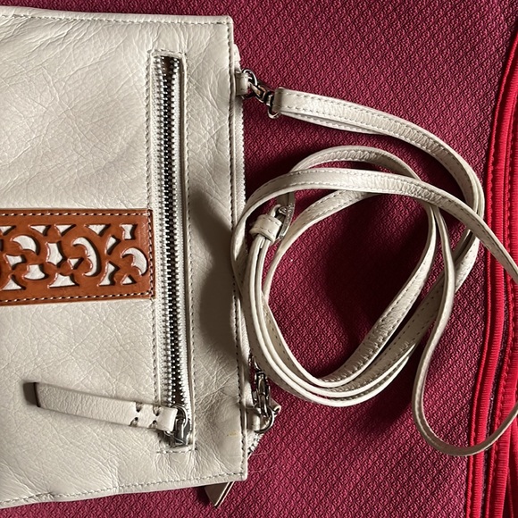 Brighton creme carry wallet - Picture 5 of 6